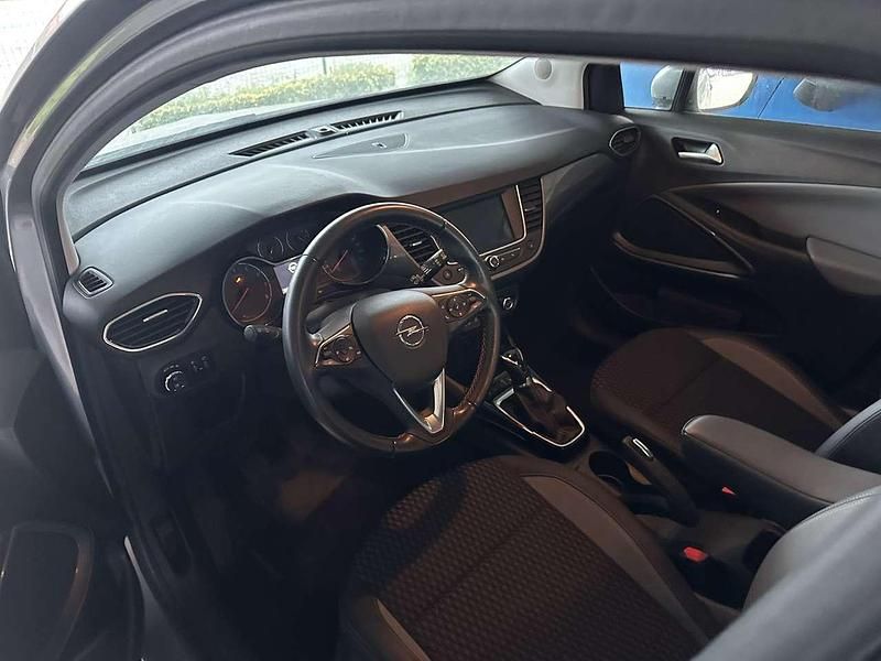 Usata Opel Crossland X Innovation 83 CV (61 kW) 2020 Argento SUV