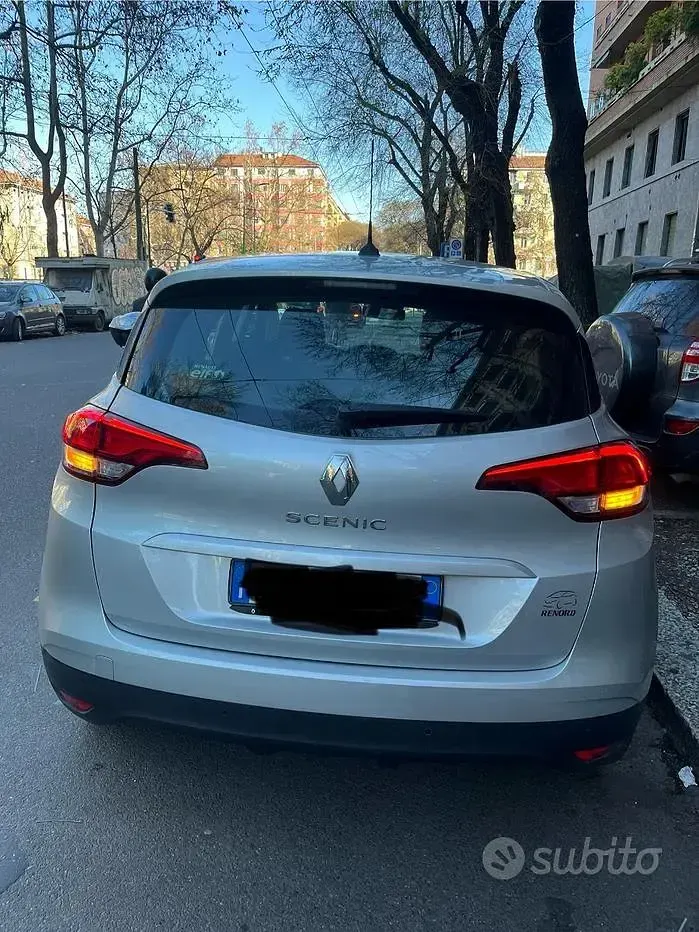 Usata Renault Scénic IV 116 CV (85 kW) 2018 Grigio Monovolume