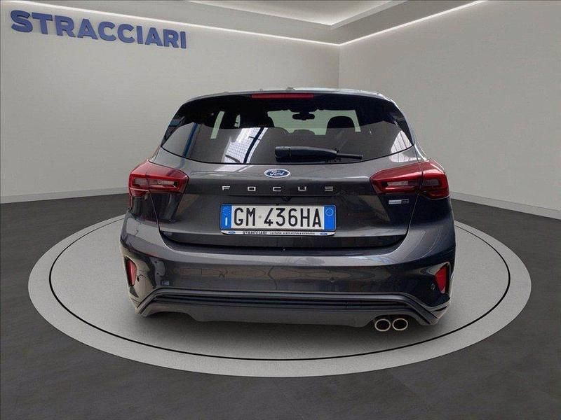 Usata Ford Focus ST-Line 125 CV (91 kW) 2023 Grigio metallizzato Berlina