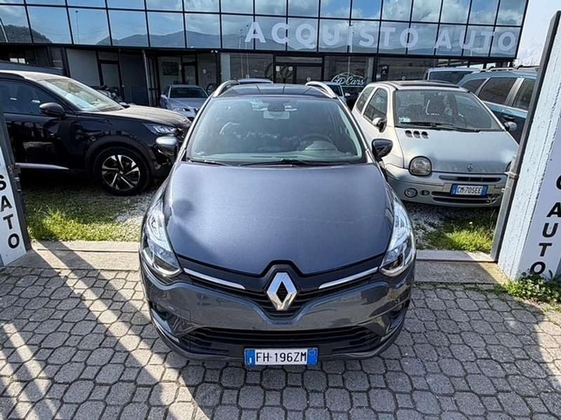 Usata Renault Clio GrandTour Life 75 CV (55 kW) 2017 Grigio Station wagon