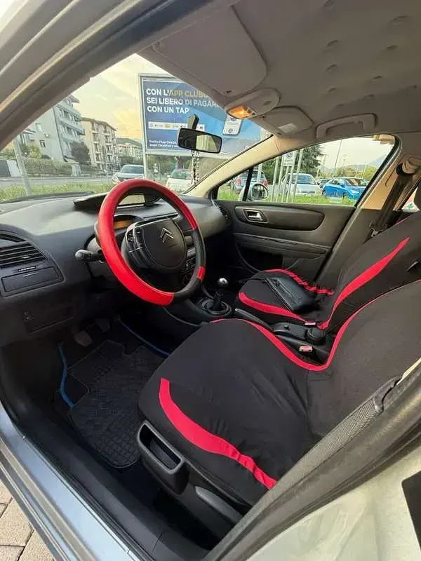 Usata Citroën C4 90 CV (66 kW) 2005 Berlina