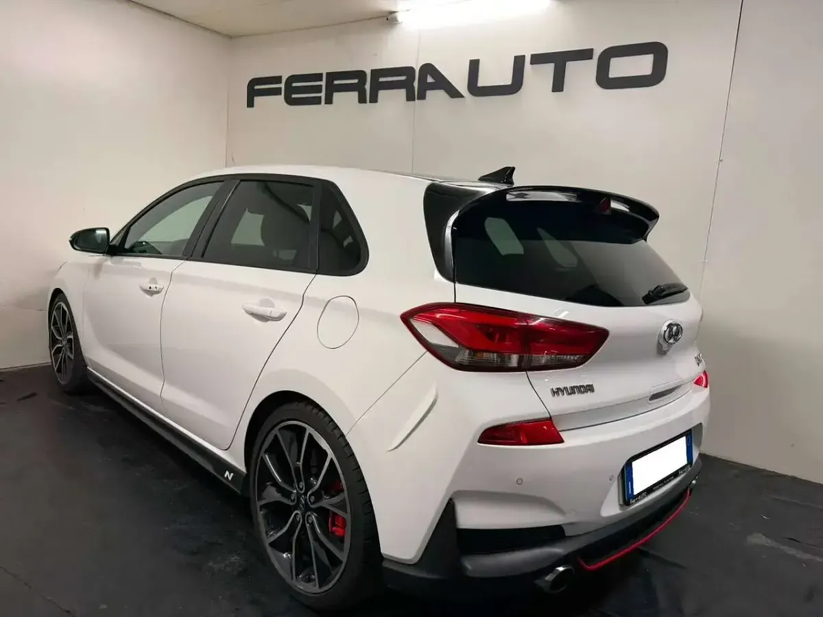 Usata Hyundai i30 N Performance 275 CV (202 kW) 2018 Bianco Berlina