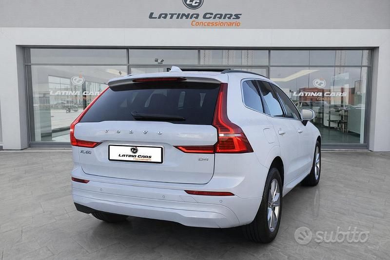 Usata Volvo XC60 Core 197 CV (144 kW) 2024 Bianco SUV