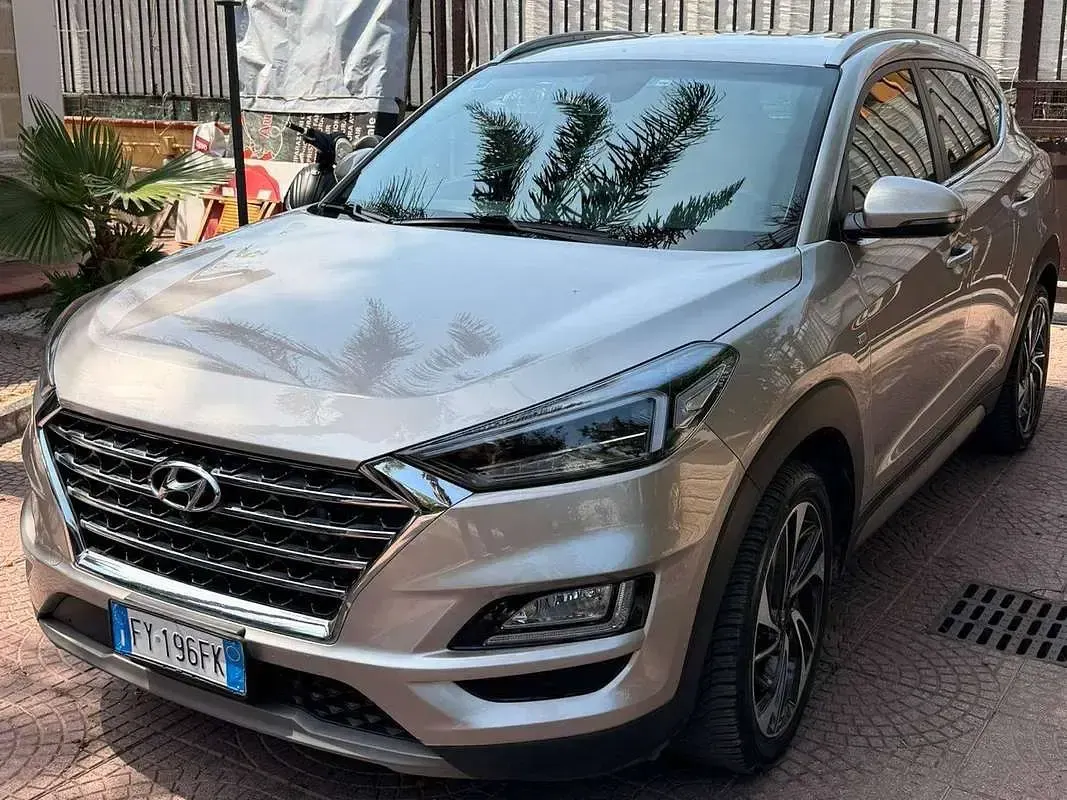 Usata Hyundai Tucson 136 CV (100 kW) 2019 Grigio SUV
