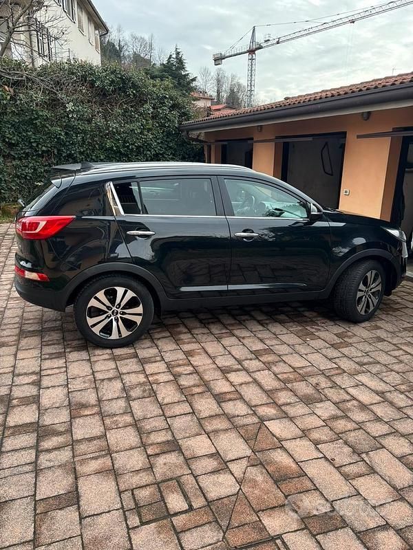 Usata Kia Sportage Plus 115 CV (84 kW) 2012 Nero SUV