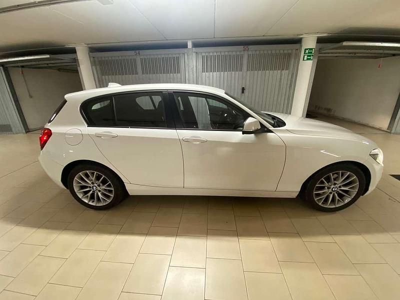 Usata BMW 118 143 CV (105 kW) 2011 Bianco Utilitaria