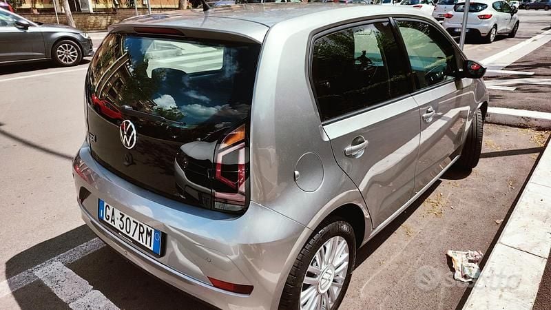 Usata VW up! 60 CV (44 kW) 2020 Grigio Utilitaria