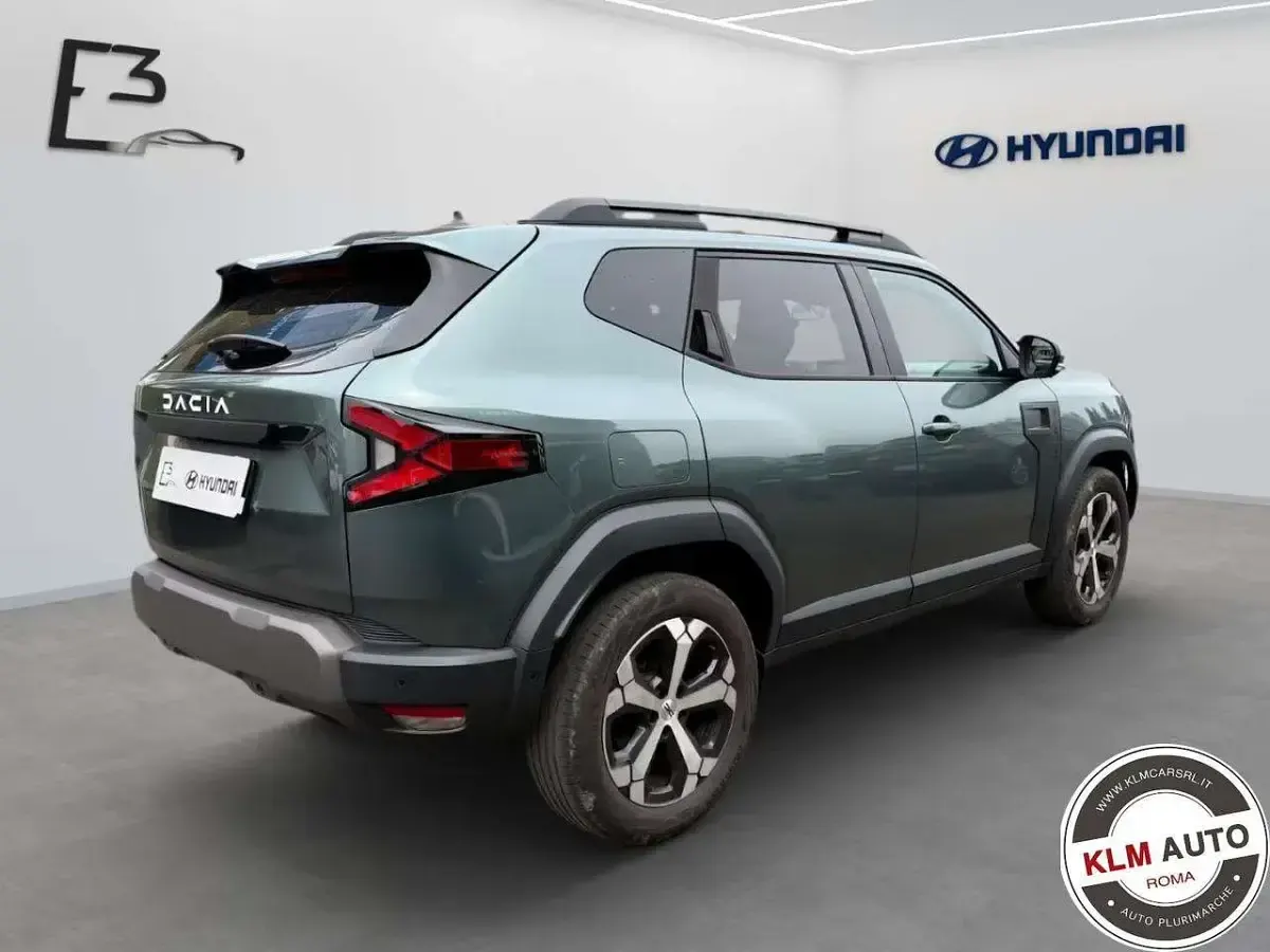 Begagnad Dacia Duster Extreme 94 HK (69 kW) 2024 Grå SUV