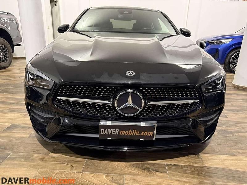 Usata Mercedes CLA200 Premium 150 CV (110 kW) 2022 Nero Berlina