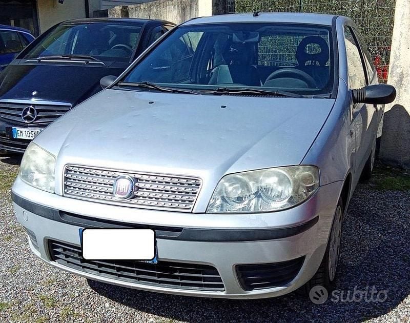 Usata Fiat Punto Active 2009 Grigio Utilitaria