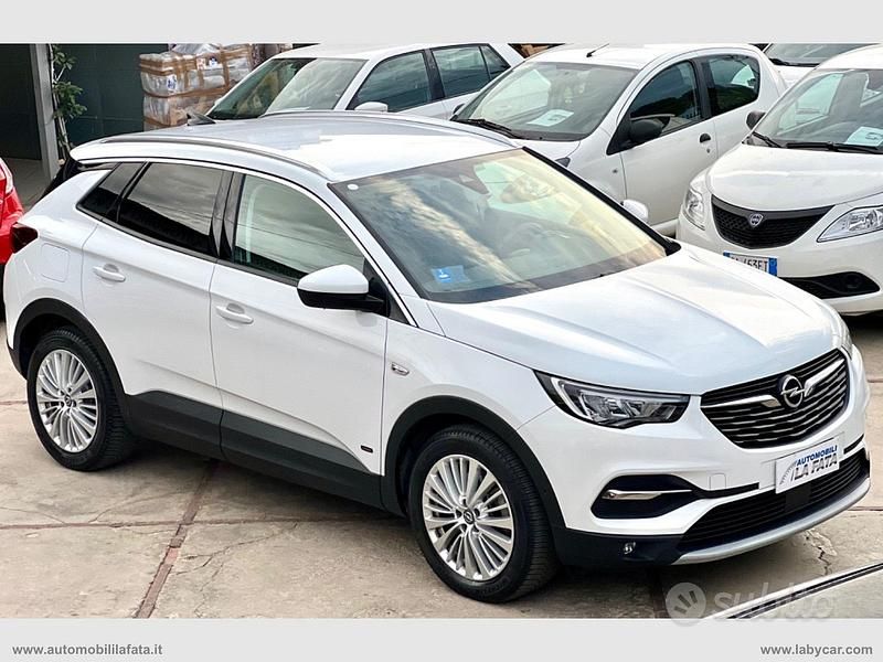 Usata Opel Grandland X Elegance 224 CV (164 kW) 2021 Bianco SUV