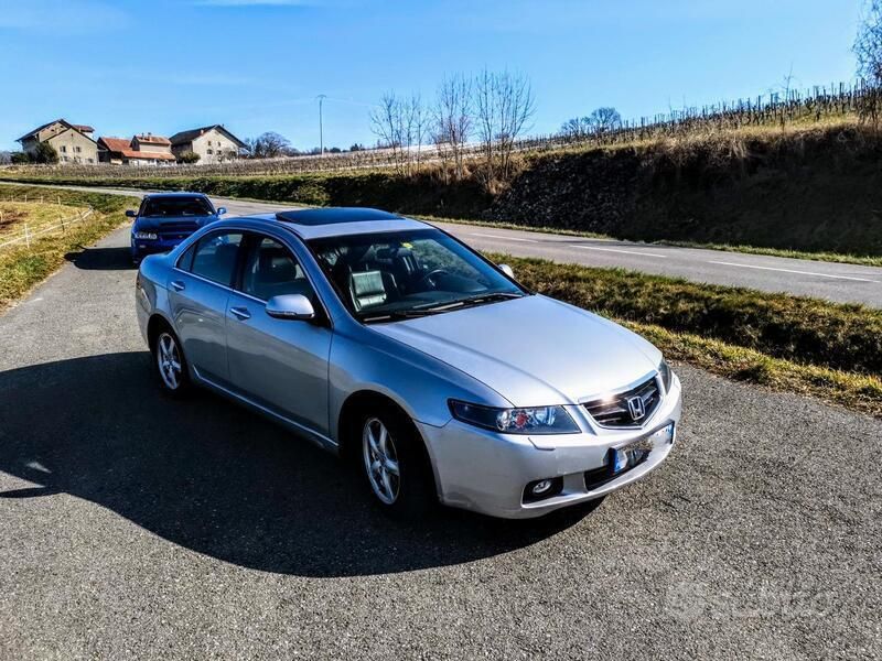 Usata 2006 Honda Accord Tre volumi | 8999 € - Immagine 1/4
