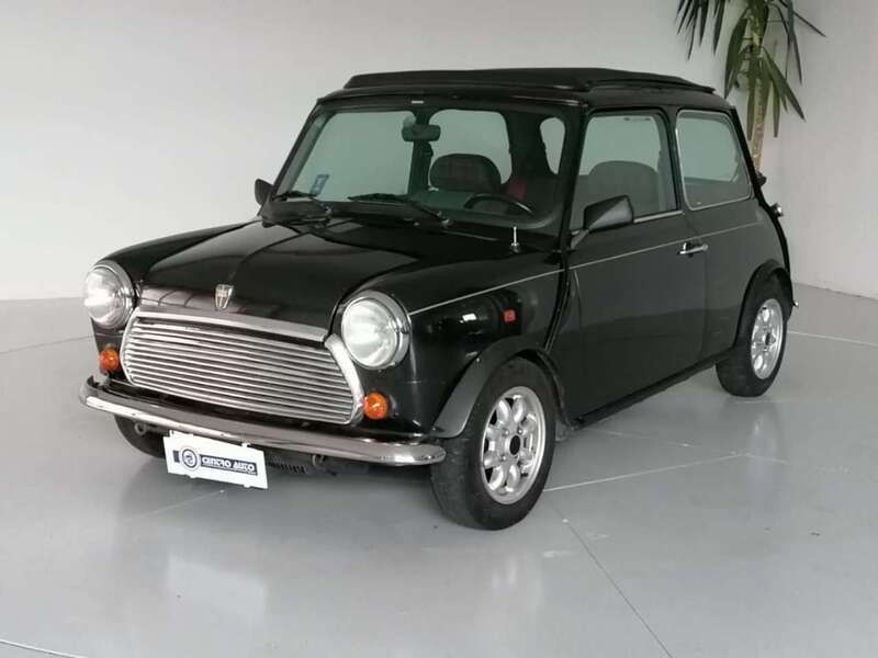 Usata Mini 1300 63 CV (46 kW) 1995 Grigio scuro Utilitaria