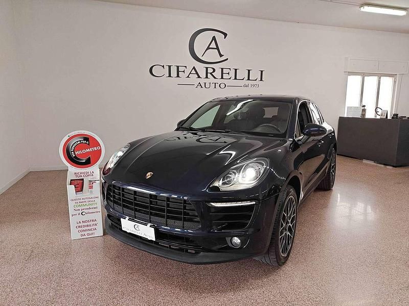 Blu Usata 2017 Porsche Macan SUV | 37.900 € (Ottimo prezzo) - Immagine 1/4