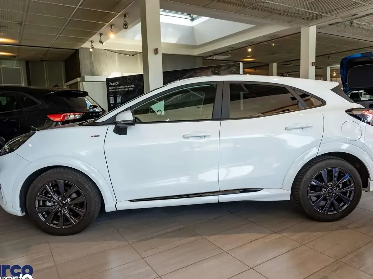 Usata Ford Puma ST-Line X 125 CV (91 kW) 2023 Bianco SUV