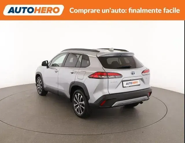 Usata Toyota Corolla Cross Lounge 199 CV (146 kW) 2023 Argento SUV