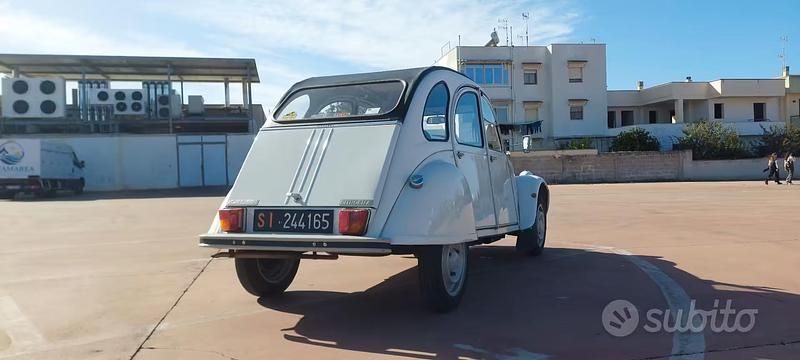 Usata Citroën 2CV 29 CV (21 kW) 1982 Berlina