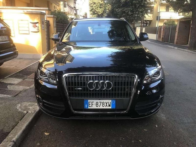 Usata Audi Q5 Ambiente 170 CV (125 kW) 2011 Nero SUV