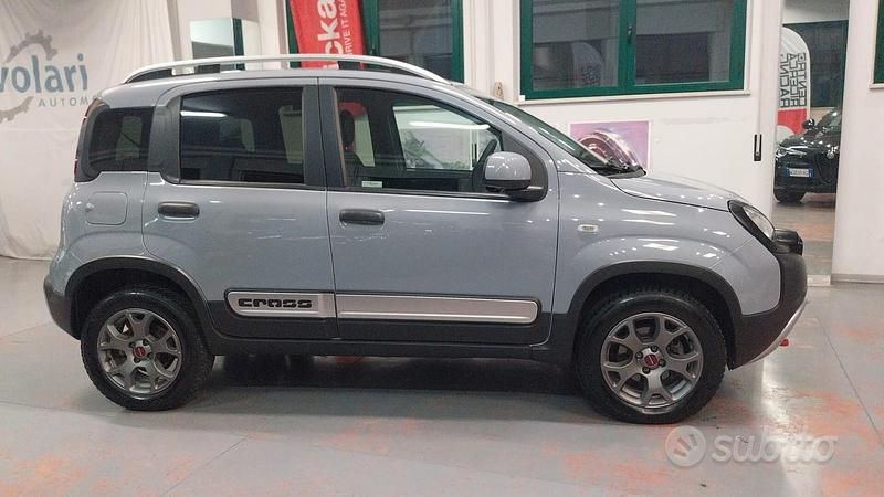 Usata Fiat Panda Cross Cross 95 CV (69 kW) 2016 Blu Utilitaria