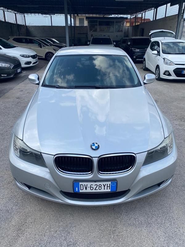 Usata BMW 320 177 CV (130 kW) 2009 Argento Berlina