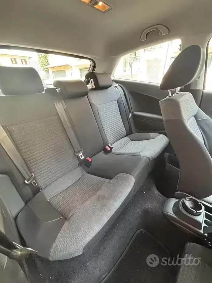 Usata VW Polo R 80 CV (58 kW) 2010 Nero Utilitaria