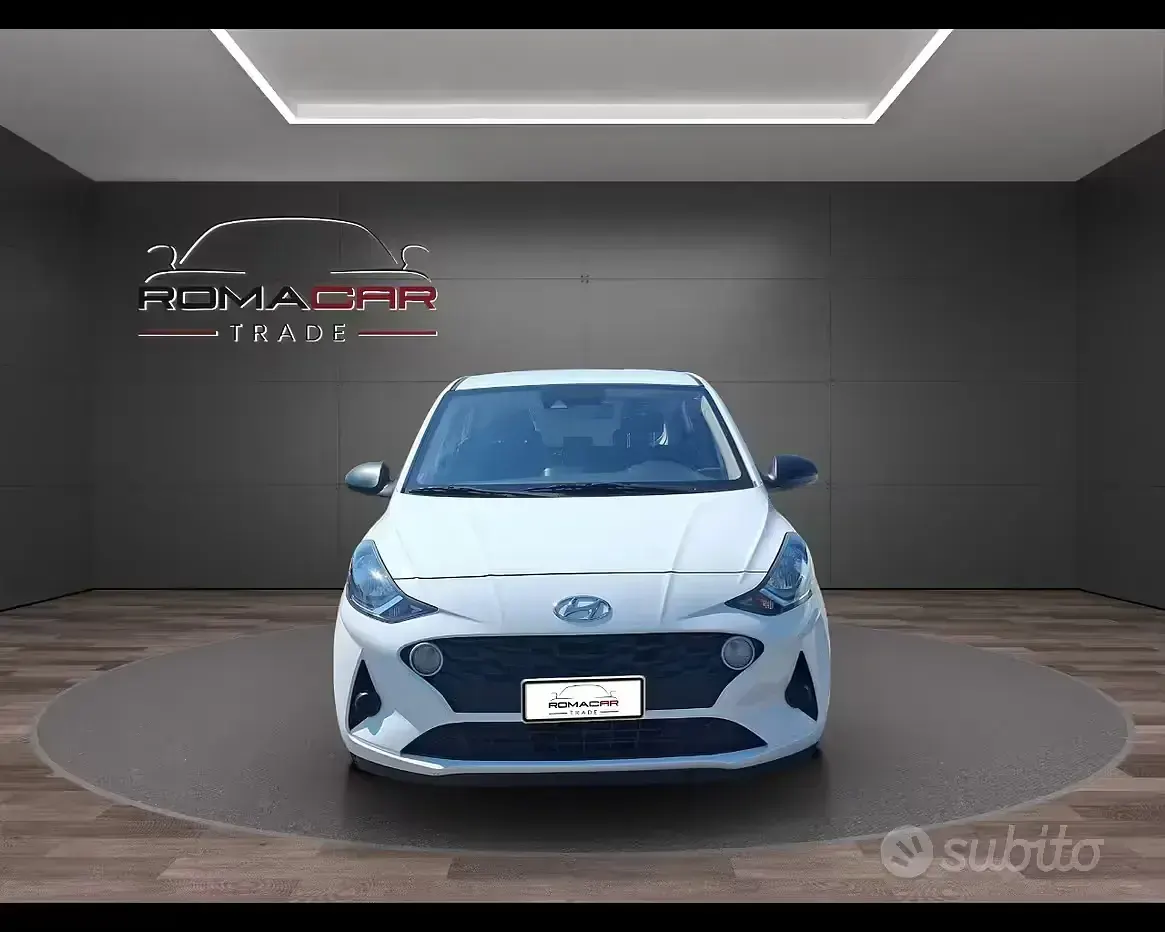 Usata Hyundai i10 Advanced 67 CV (49 kW) 2022 Bianco Utilitaria