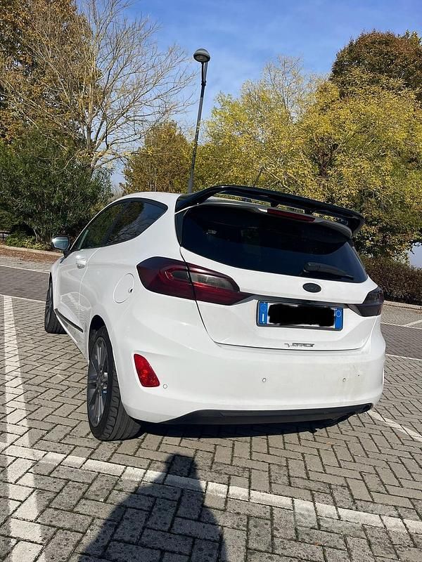 Usata Ford Fiesta Vignale 85 CV (62 kW) 2018 Bianco Berlina