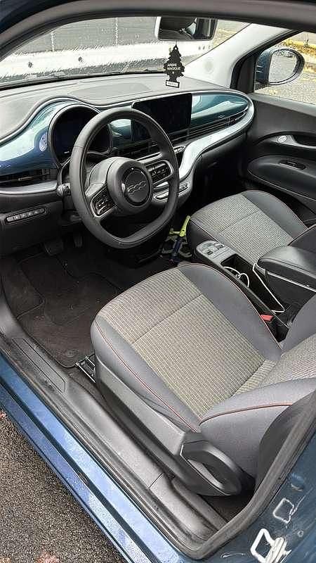 Usata Fiat 500e Icon 42 kW (58 CV) 2020 Blu Utilitaria