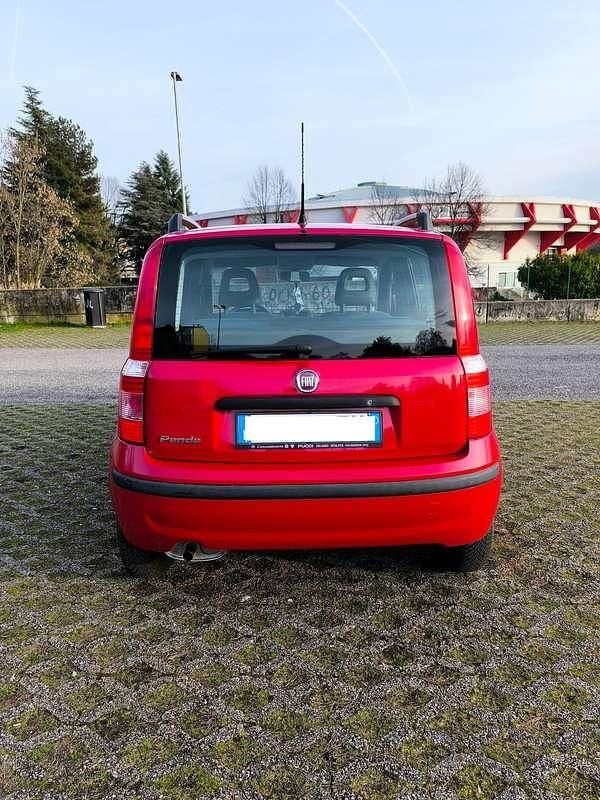 Usata Fiat Panda 69 CV (50 kW) 2011 Rosso Utilitaria
