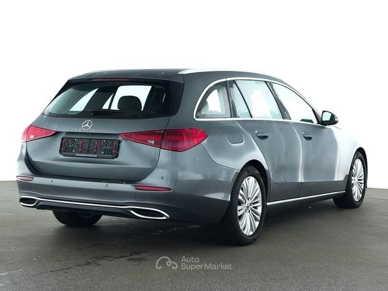 Usata Mercedes C180 Avantgarde 231 CV (169 kW) 2024 Grigio Station wagon