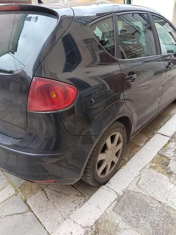 Usata Seat Altea 2006 Nero Monovolume