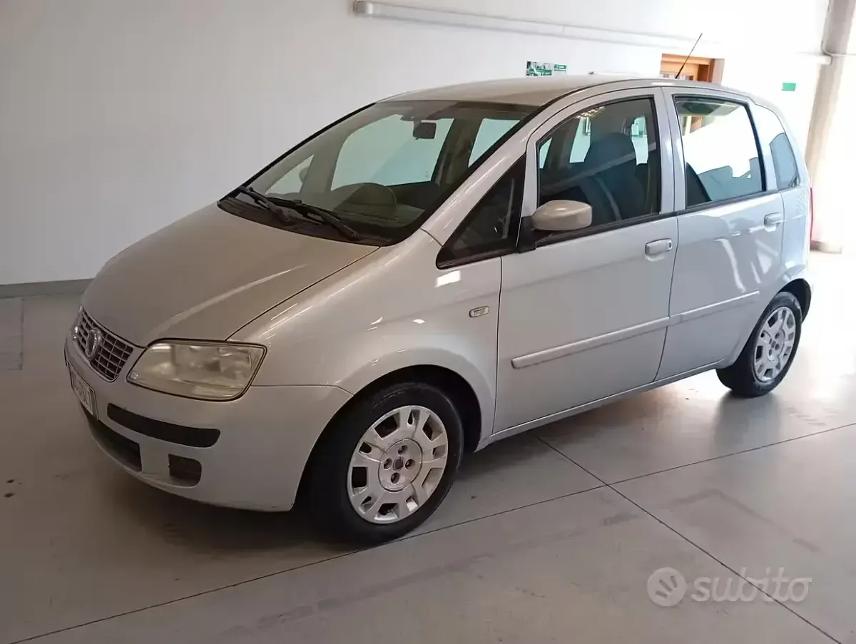 Usata Fiat Idea 80 CV (58 kW) 2008 Monovolume