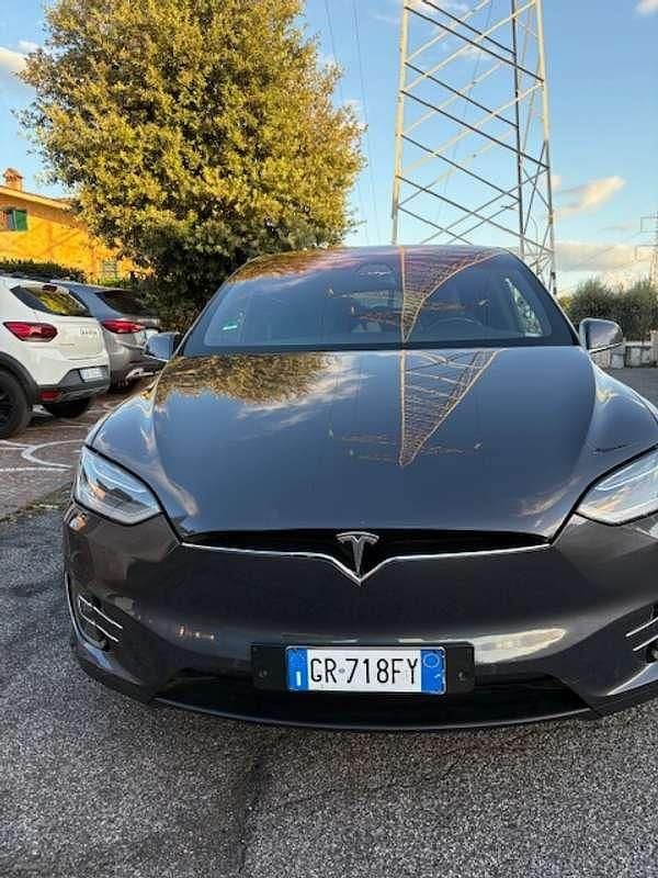 Usata Tesla Model X 158 kW (215 CV) 2019 Grigio SUV