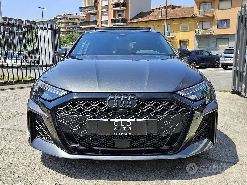 Usata Audi RS3 Ambiente 400 CV (294 kW) 2025 Grigio Berlina