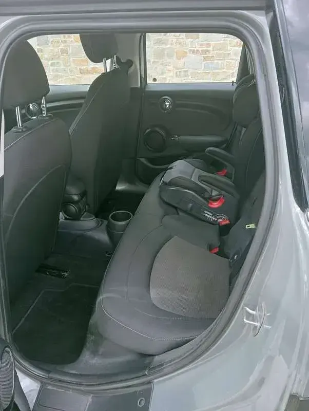 Usata Mini ONE Essential 102 CV (75 kW) 2021 Grigio Utilitaria