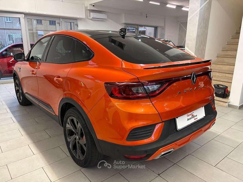 Usata Renault Arkana R.S. 94 CV (69 kW) 2021 Arancio metallizzato SUV