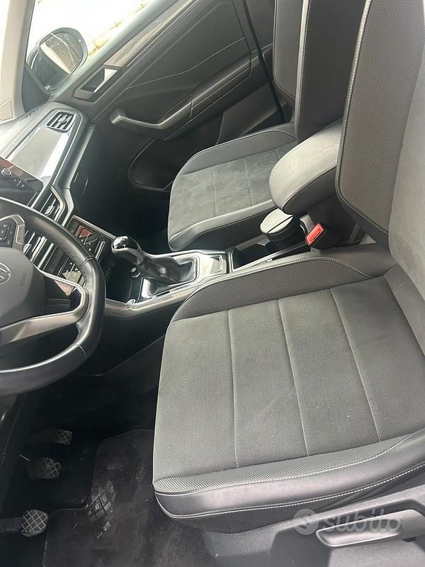 Usata VW T-Roc Style 116 CV (85 kW) 2024 Bianco SUV