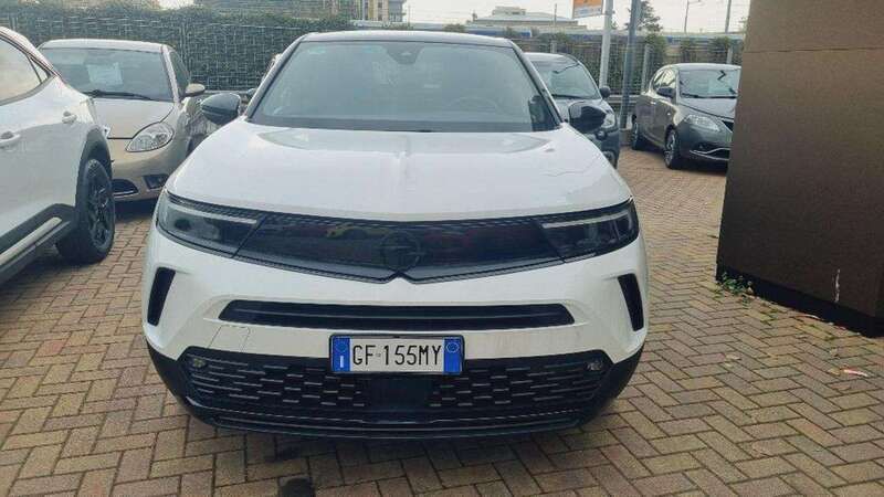 Usata Opel Mokka GS Line 101 CV (74 kW) 2022 Bianco SUV