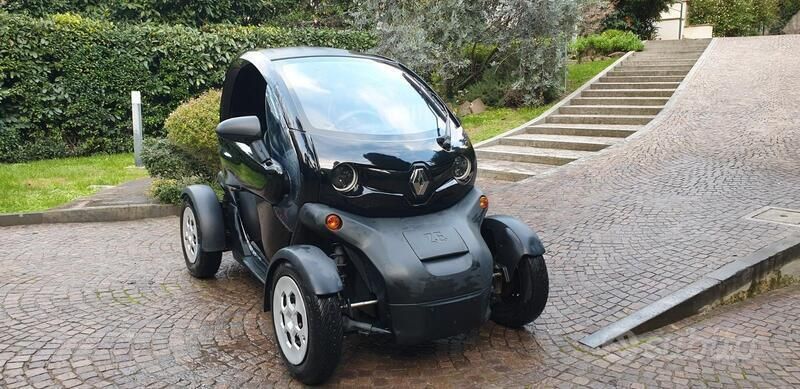 Usata Renault Twizy 12 kW (17 CV) 2016 Nero Utilitaria