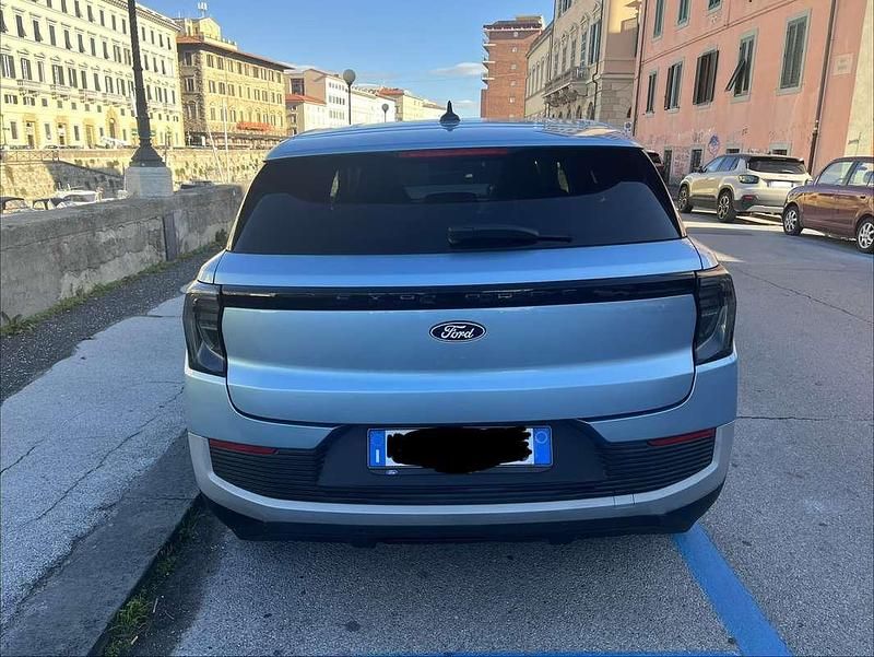 Usata Ford Explorer Extended Range 210 kW (286 CV) 2024 Blu/azzurro SUV