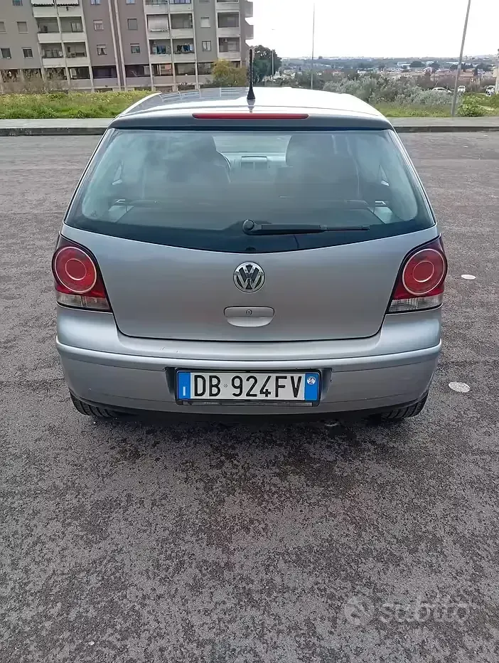 Usata VW Polo 80 CV (58 kW) 2006 Grigio Utilitaria