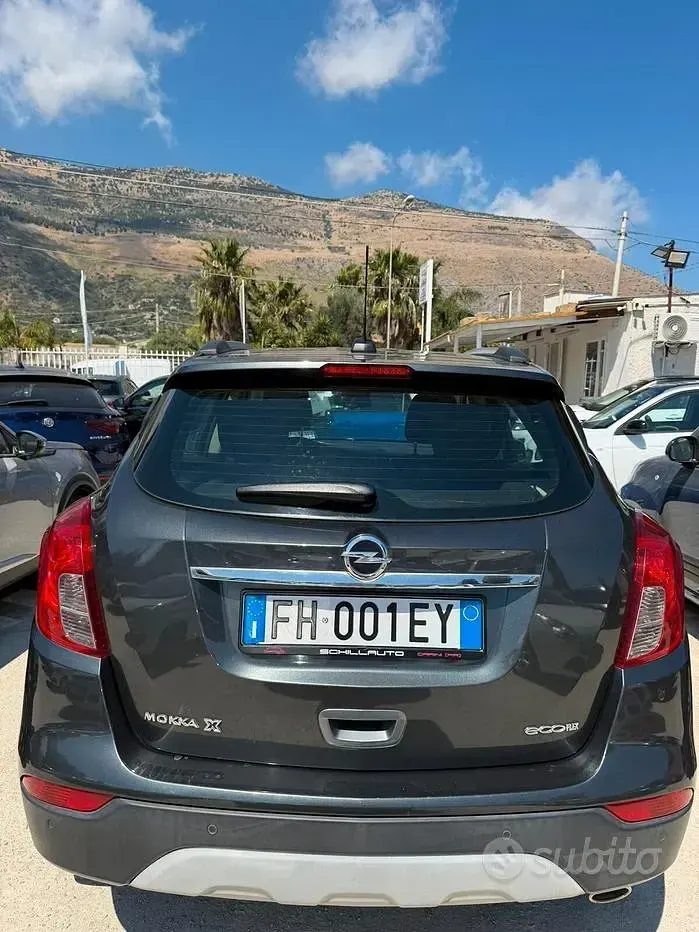 Usata Opel Mokka X 140 CV (102 kW) 2017 Grigio SUV
