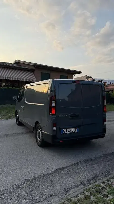 Usata Renault Trafic 131 CV (96 kW) 2022