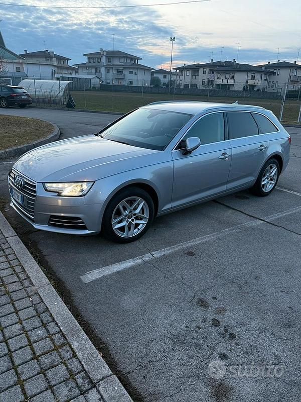 Usata Audi A4 Sport 190 CV (139 kW) 2017 Grigio Station wagon