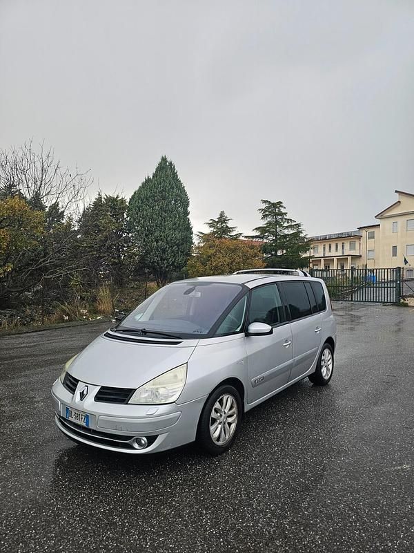 Argento Usata 2007 Renault Espace Monovolume | 3500 € (Buon prezzo) - Immagine 1/4