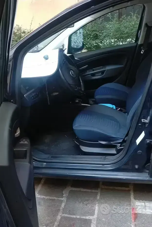 Usata Fiat Punto 65 CV (47 kW) 2007 Blu Utilitaria
