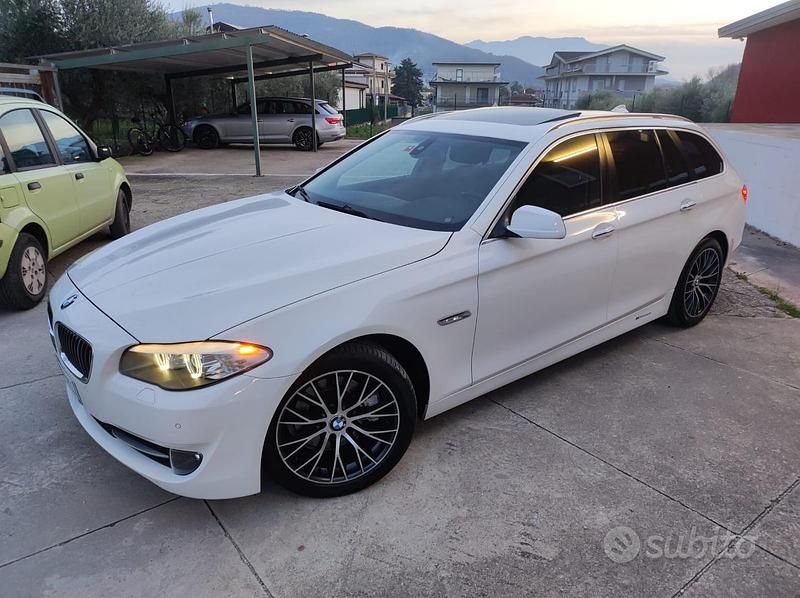 Usata BMW 520 M Performance 200 CV (147 kW) 2012 Bianco Station wagon