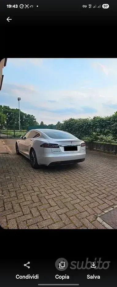Usata Tesla Model S 158 kW (215 CV) 2018 Grigio Utilitaria