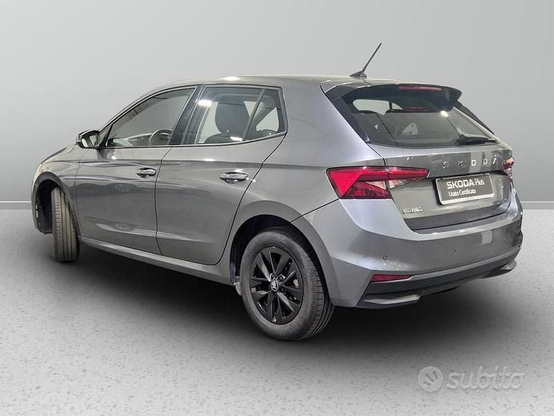 Usata Skoda Fabia 95 CV (69 kW) 2025 Grigio Utilitaria
