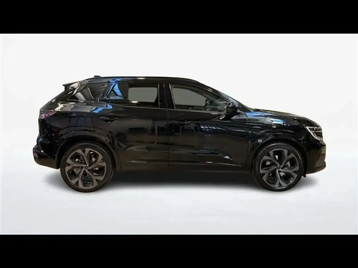 Usata Renault Austral Techno 131 CV (96 kW) 2026 Nero SUV